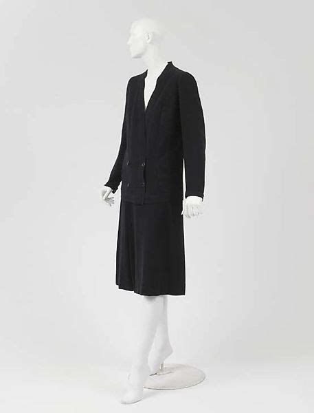 chanel pinstripe menswear suit 1929 art deco|House of Chanel .